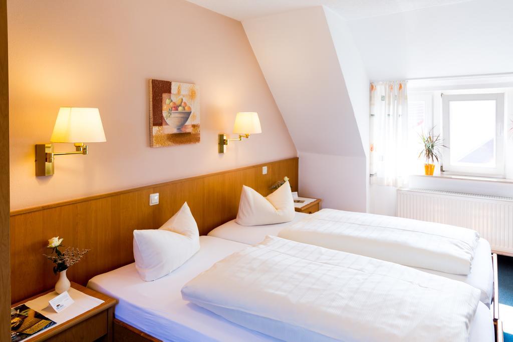 Stadthotel Kolpinghaus - Vier Ecken Werne Номер фото